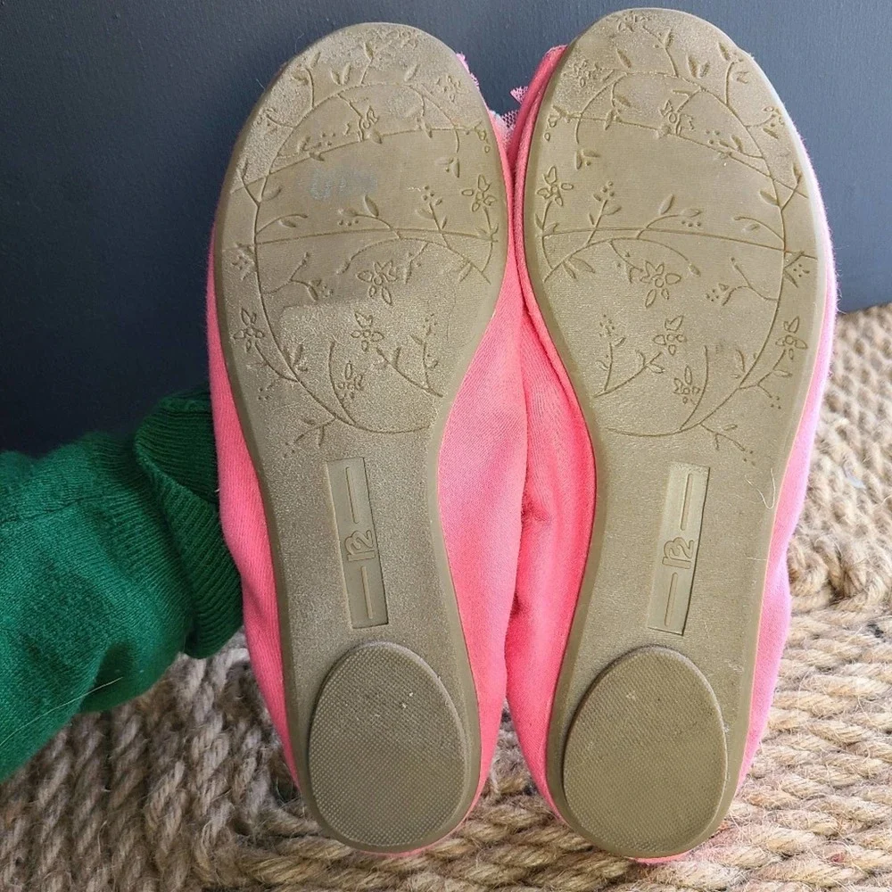 R2 | FLORAL DETAIL FLATS - Picture 6 of 10